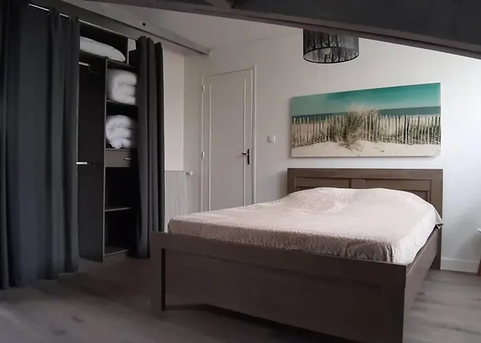 Argentine Apartment *